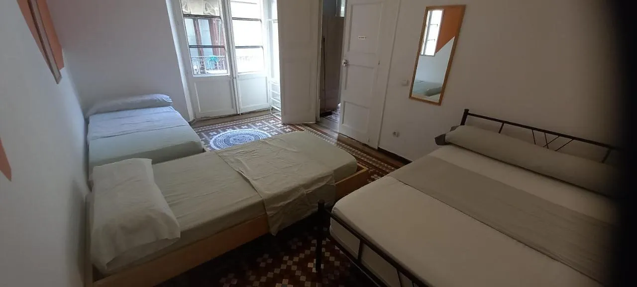 Urpi Rooms Barcelona Hostel